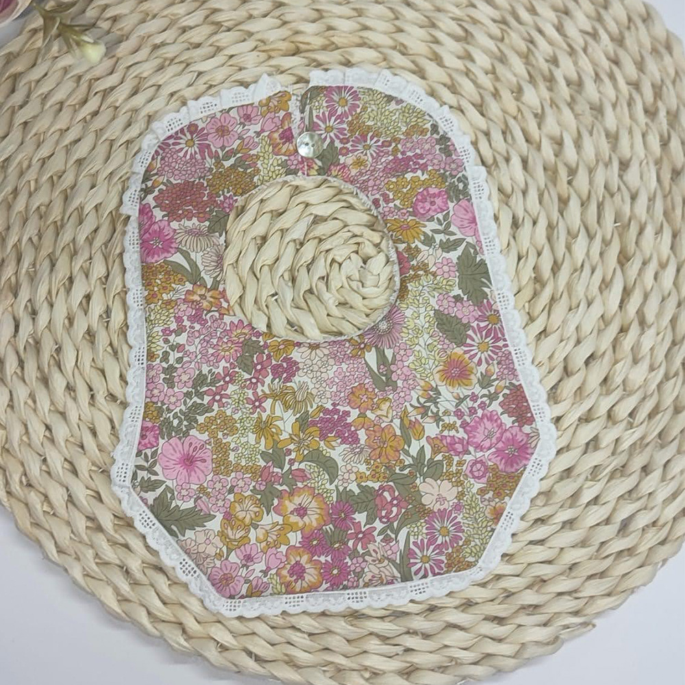 Babero Liberty Ciara